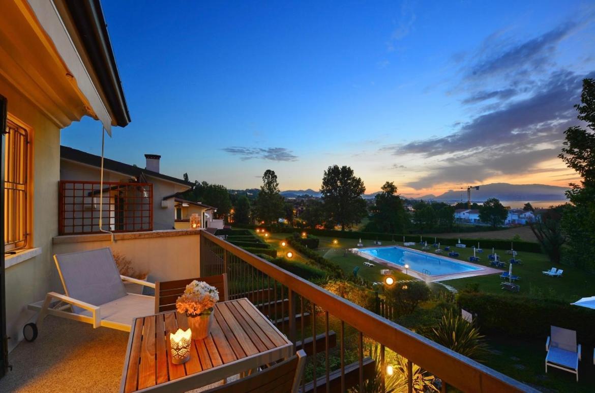 Italia Living Villa Padenghe sul Garda Dış mekan fotoğraf